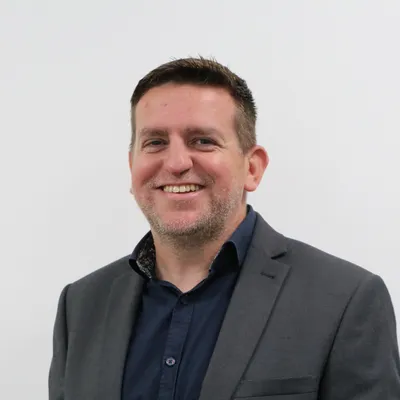 Iain Paterson headshot