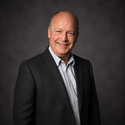 Steve Kemp headshot